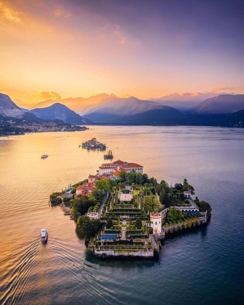 Lily Lake Maggiore Laveno Exterior photo